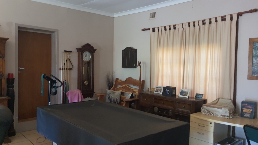 10 Bedroom Property for Sale in Rietfontein A H North West